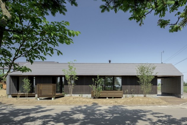 南幌町きた住まいるモデルハウス 大きな屋根の小さな家 販売中です